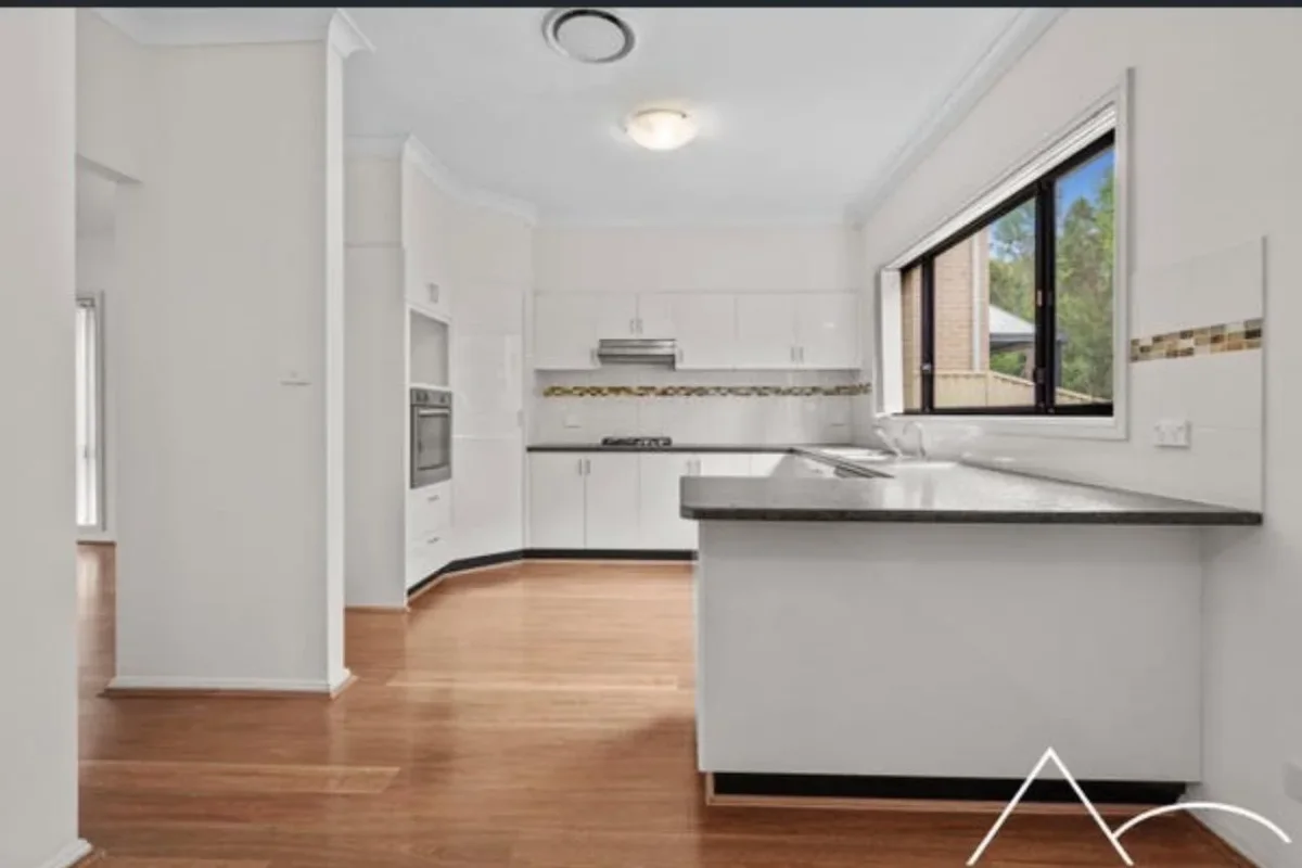 Canley Vale kitchen before